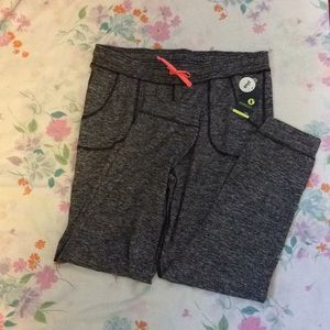 Xersion Quick-dri jogger- Teens